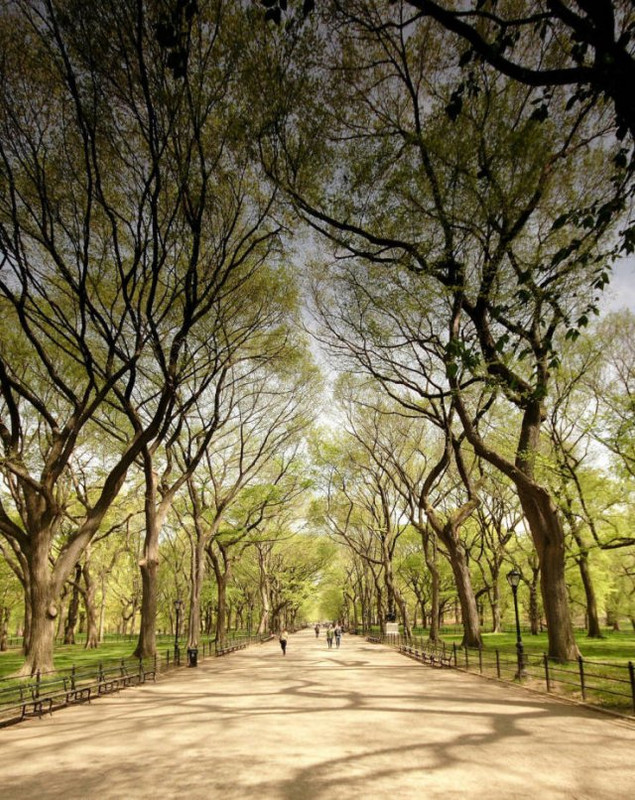 Famous-Landmarks-Distance-Looks-23