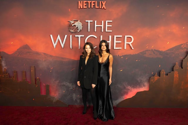 witcher-season-4-premier-oct-2025-v0-yjiqbzxkwxwf1.jpg
