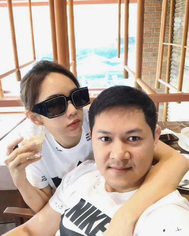 37-E99-E0-EFB0-A4-DABAE5500647-F2-D967-A