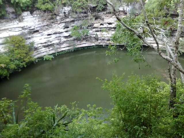 Día 2 (28 junio): Chichén Itzá - Cenote Ik-Kil - Cobá - Riviera Maya 2010 (7)