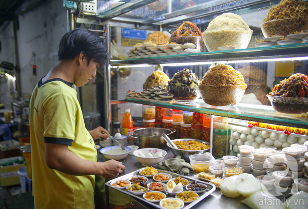 [Image: chao-trang-hang-xanh-2.jpg]