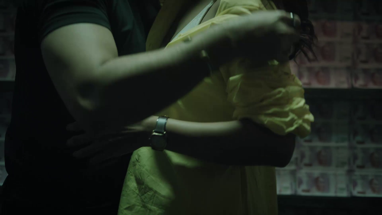 vlcsnap-2023-11-26-19h25m06s500