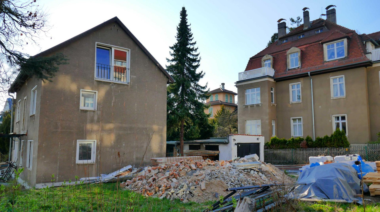 Bild: https://i.postimg.cc/R0KL6Kc7/P1340936.jpg