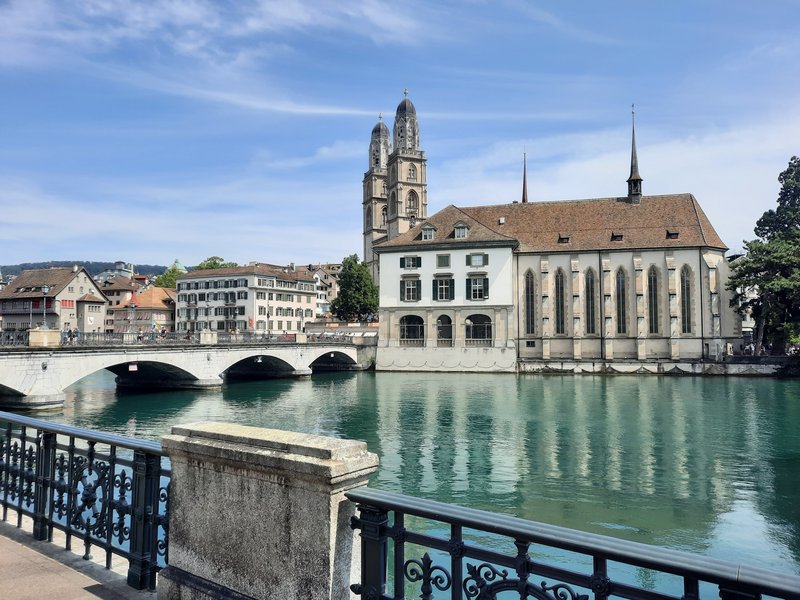 Suiza: nueve días en transporte público. - Blogs de Suiza - Dia 16 y 17. Llegada y visita Zurich. (7)