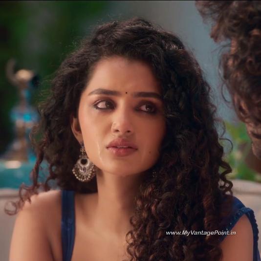 56-Anupama-Parameswaran-as-Lilly-Joseph-in-the-movie-Tillu-Square-2024