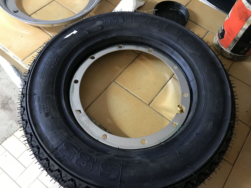 DD52717E-0B66-4E92-A4A1-264905ED4693