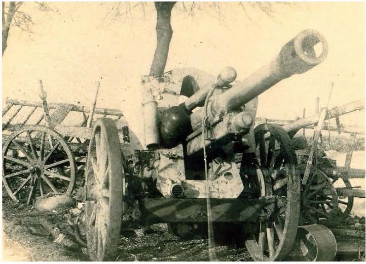 Брошенное немецкое  артиллерийское орудие в районе Зеебурга