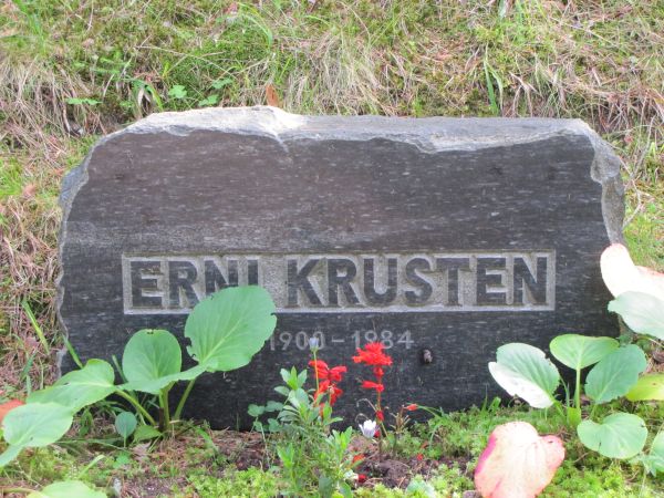 rakvere-erni-krusten-metsakalmistu-1