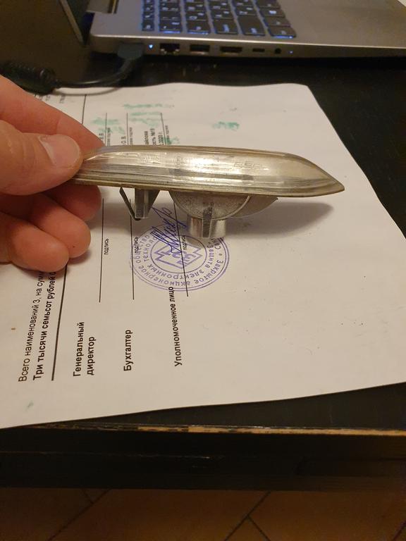 Боковой повторитель поворота