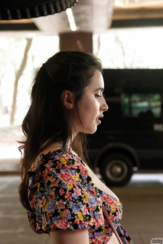 full_049_1339261720267508