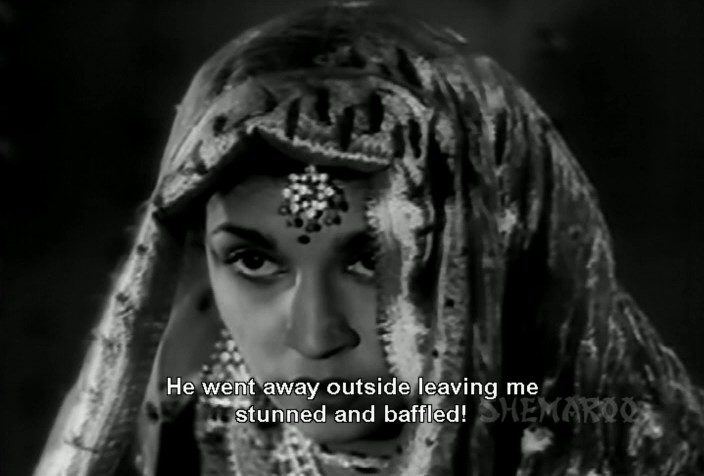 Mahal-1949-DVDRip-Hindi-480p-AVC-AAC-2-0-mkv-0003