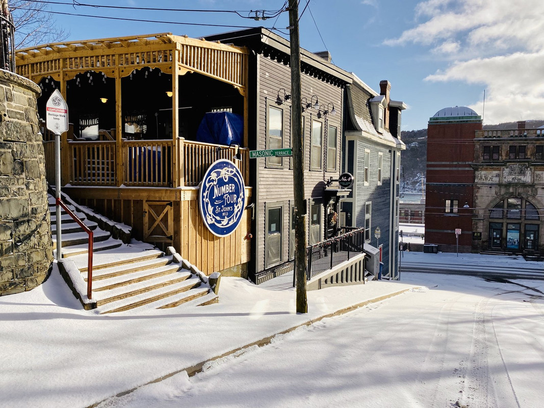 12B903FE-9508-45BD-968B-B63DB93D9DDA