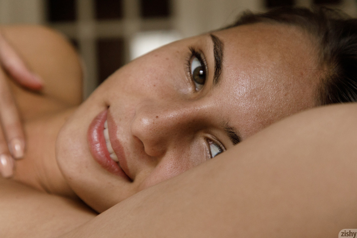 full_012_1156200823580113