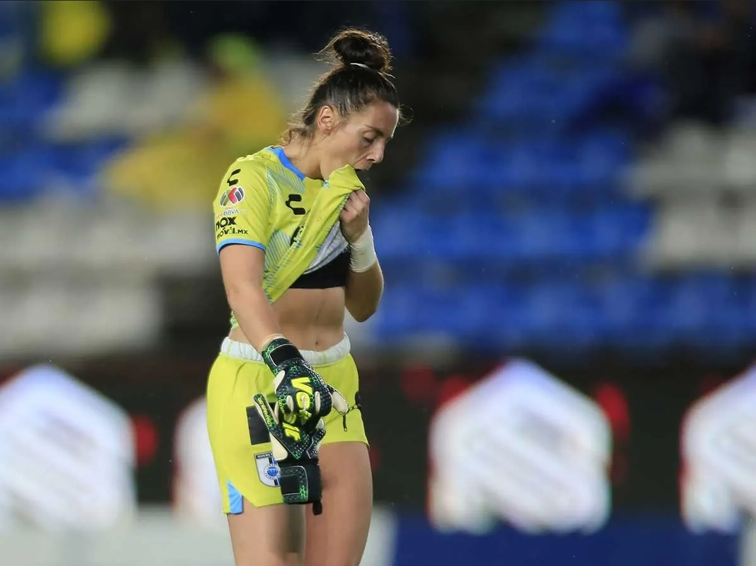 Video: Portera de Querétaro llora por recibir goleada del América Femenil