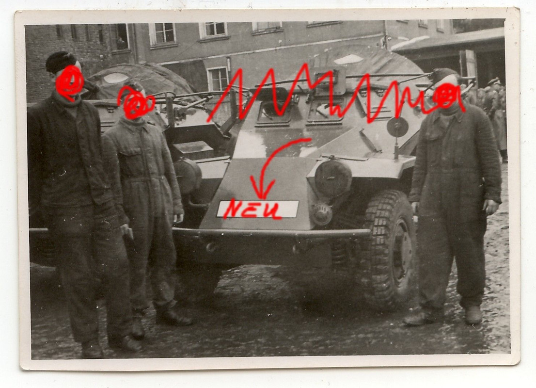 Deutscher Panzer Spähwagen SdKfz 221 fabrikneu Ü
