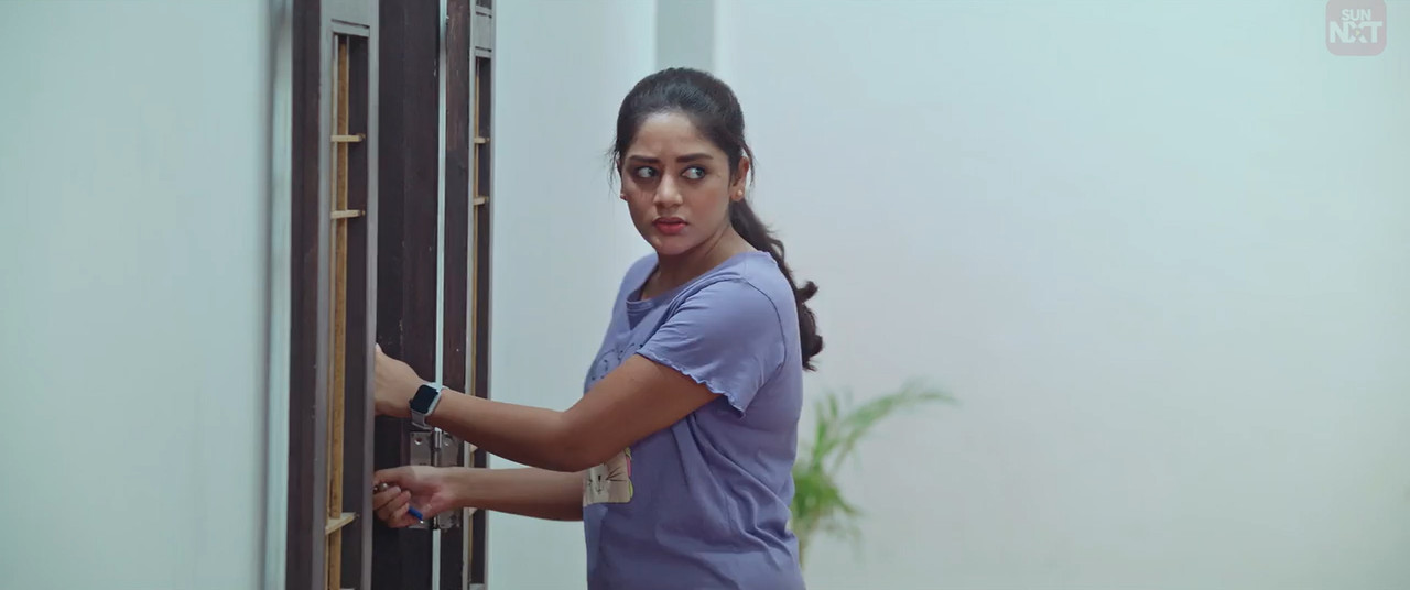 Fourth Floor 2026 WebRip [Tamil] 480p 720p ESub Screenshot