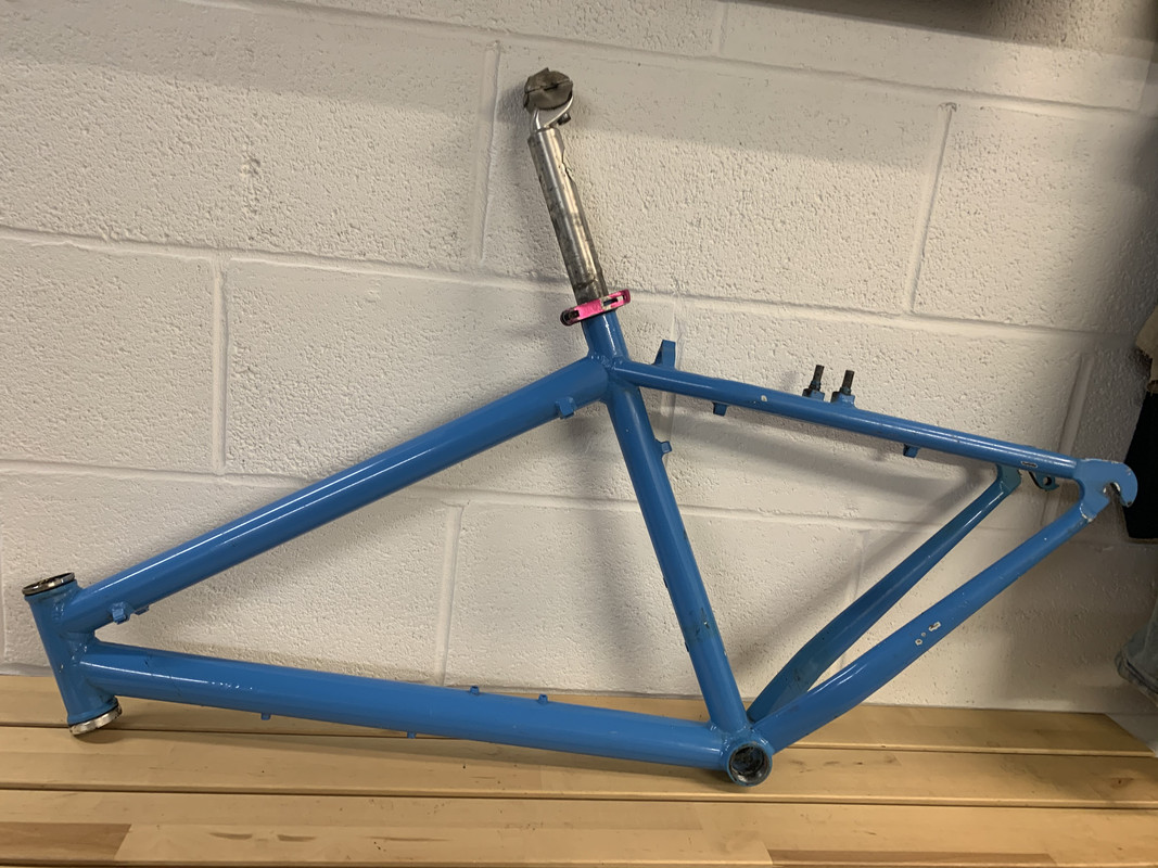 5E537422-9B85-4CBF-8030-A7E06E9FA9EC