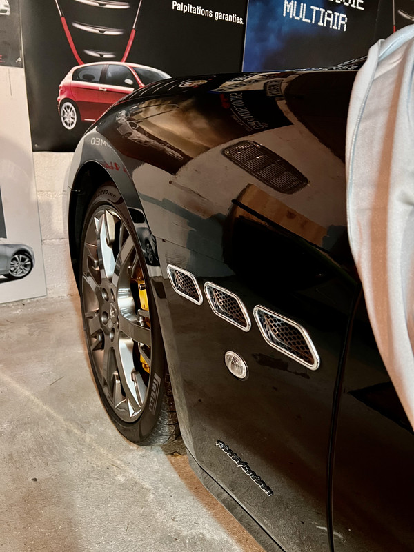 74FDE9FB-A4A8-4E9F-9A53-FCFE8581C9C2