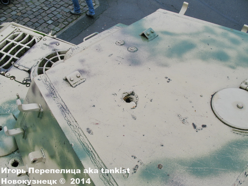 Koenigtiger_LaGleize_062