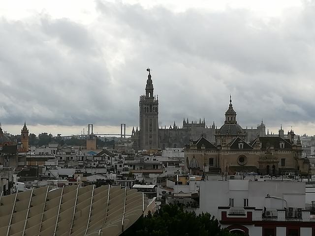 Sevilla, bajo la lluvia de otoño - Blogs of Spain - Día Dos: Sevilla Monumental y Triana. (15)