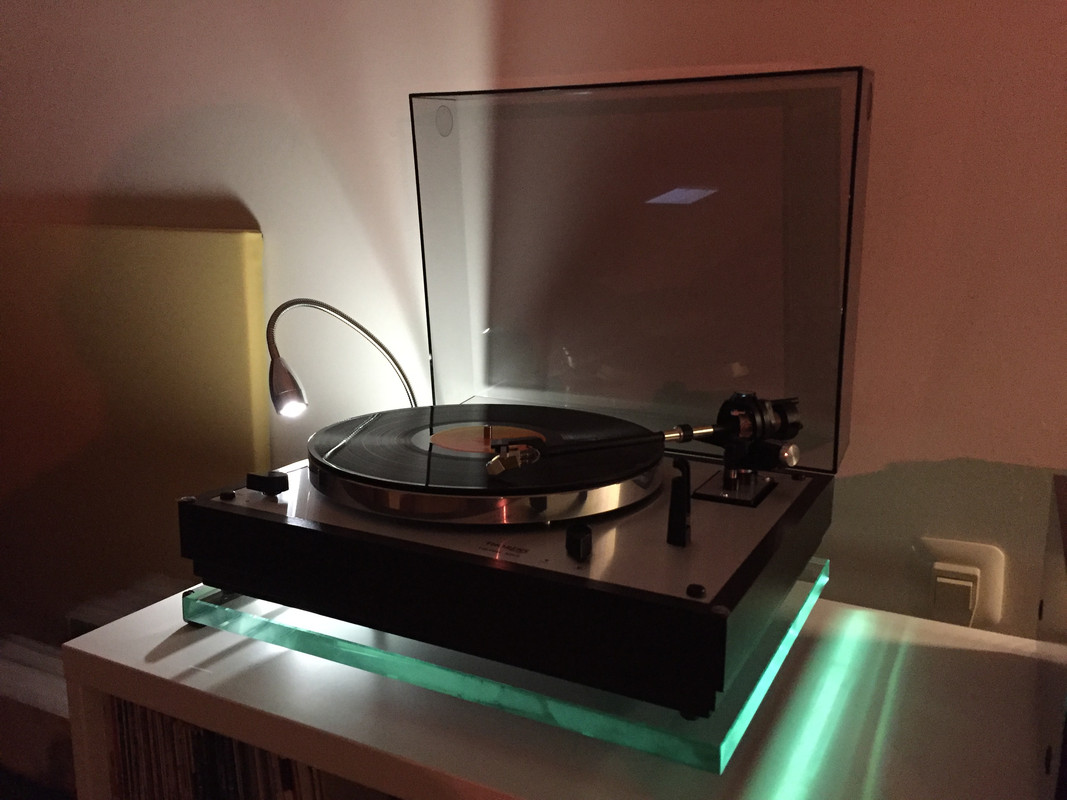 FB308D35-03A9-45D3-B957-818A559159E2