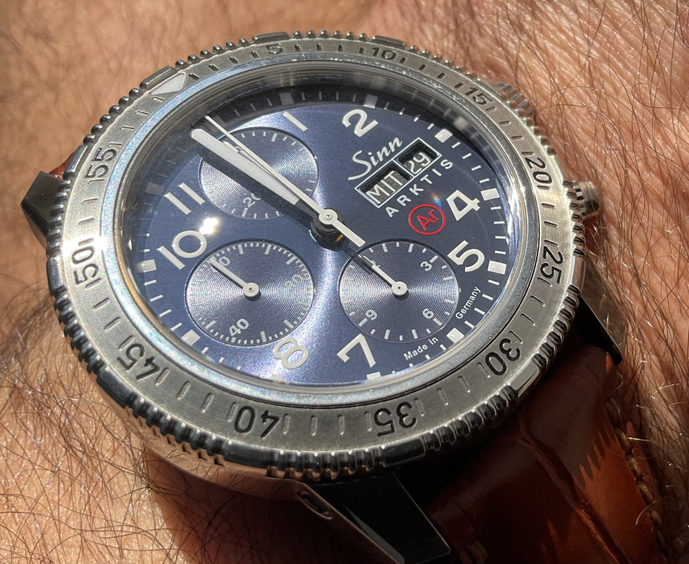 D0AEE1D4-C6F4-45DF-959E-2607FF4F945D