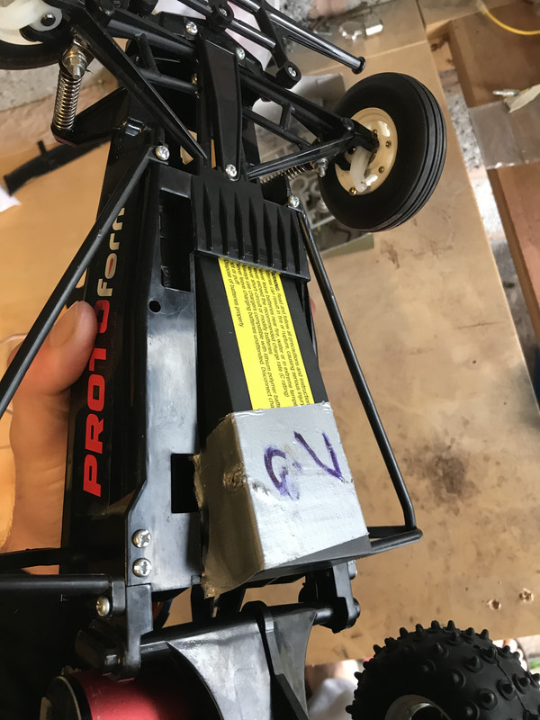 04EBE9C6-A189-4D69-9A46-0B7A98D6F184