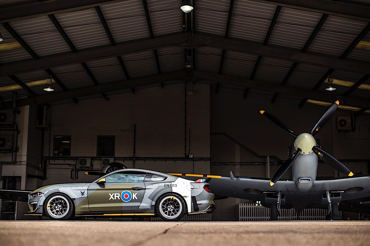 Ford Mustang GT Eagle Squadron  (19)