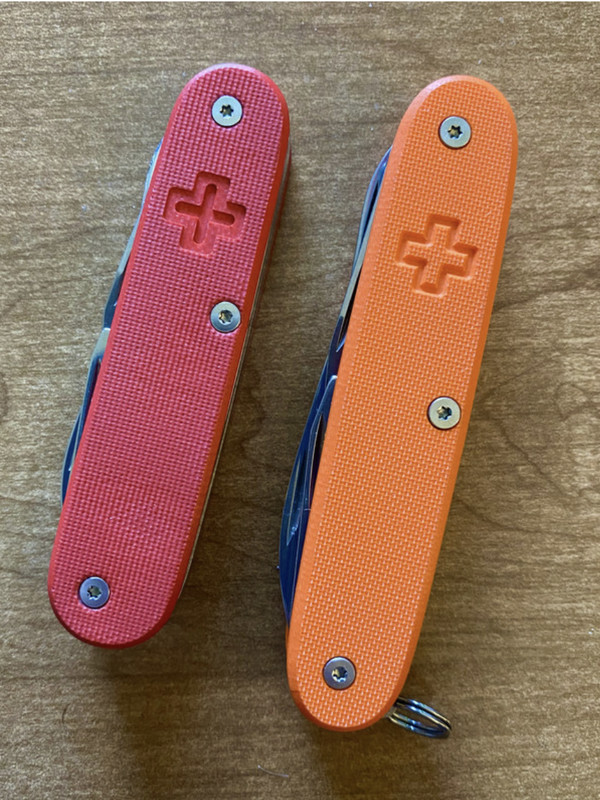 60BD4592-1923-45FB-A560-26793F3B83FD