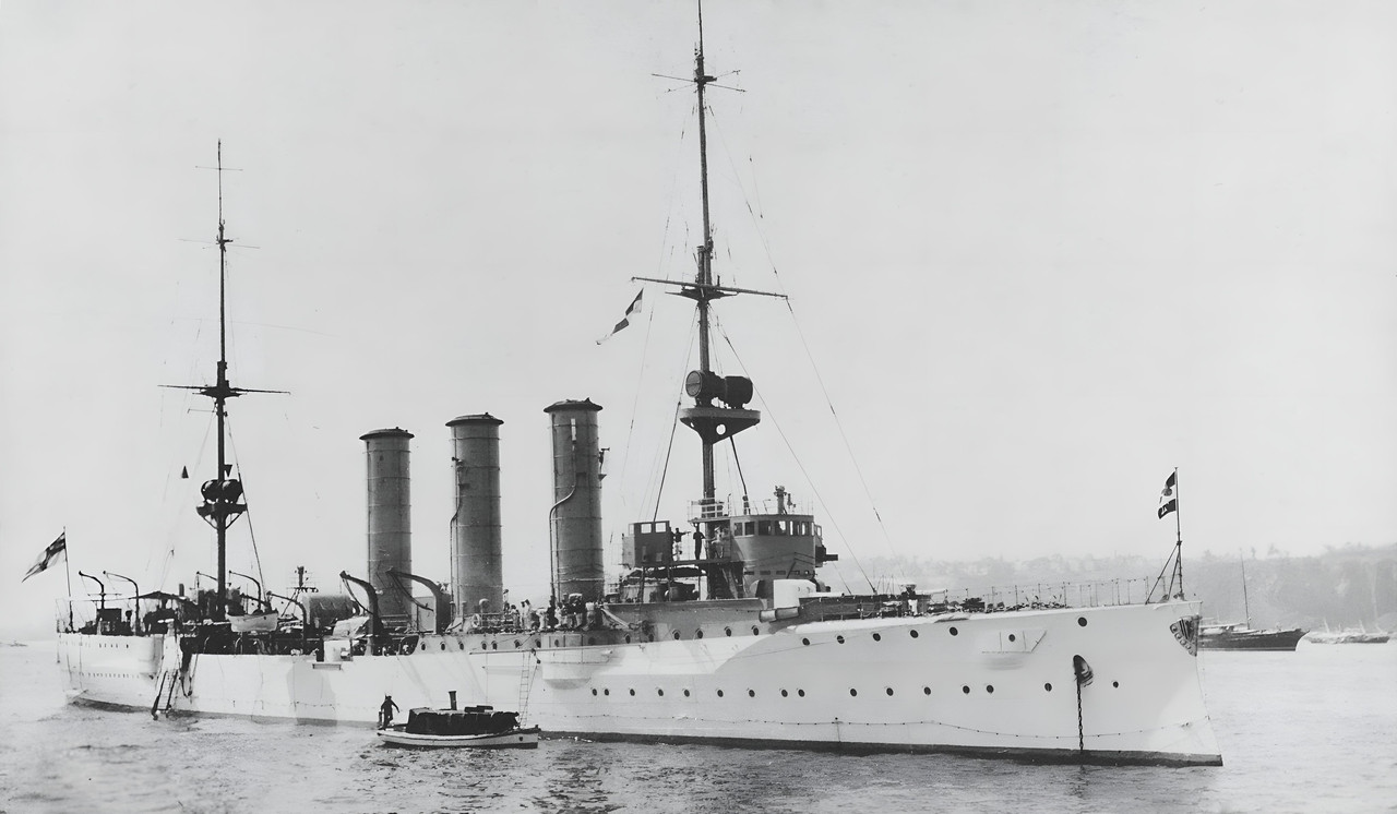 «Дрезден» (1)