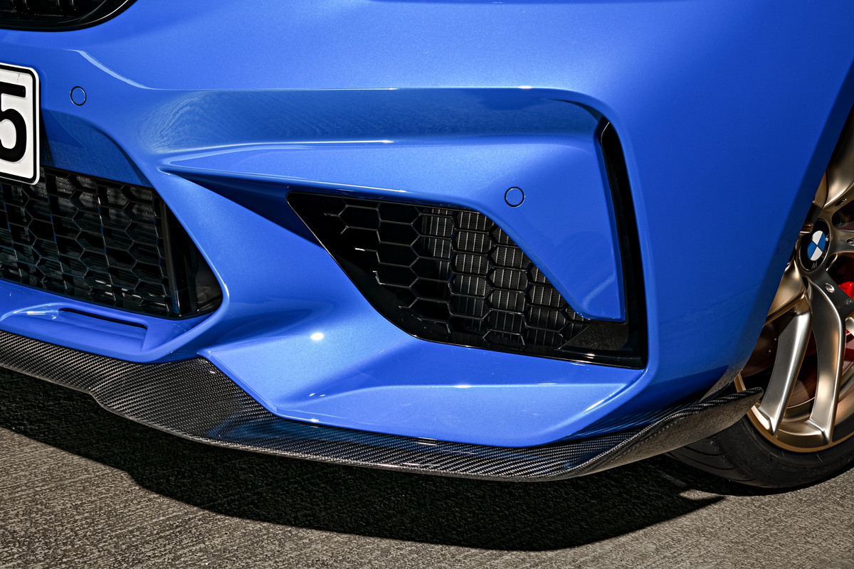 P90374219_highRes_the-all-new-bmw-m2-c