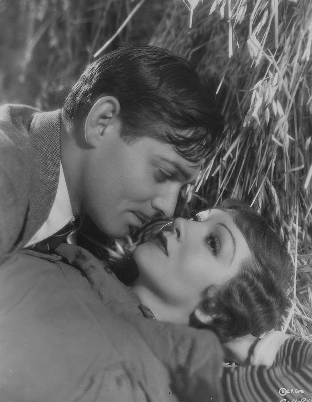 claudette_colbert_c77