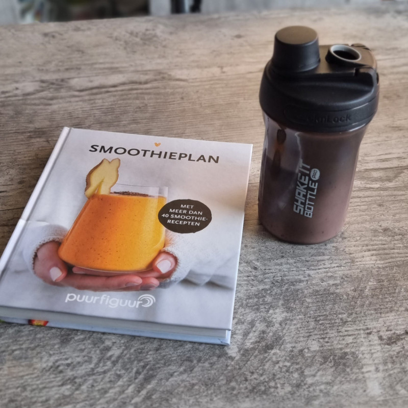 [ Samenwerking Smoothieplan – Over het inpassen van een gezondere leefstijl tijdens het moederschap ]