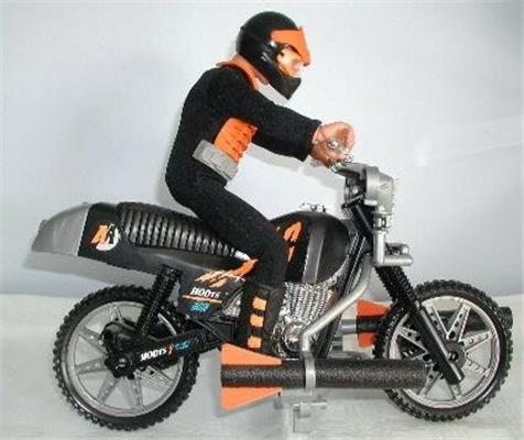 Action Man urban figures, carded sets and vehicles. 2CC2AA0C-7649-4A3F-B5C1-CE0532CAD14D
