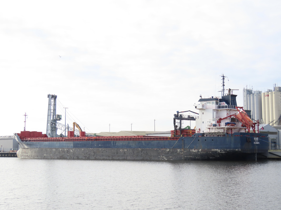 6806D1B6-E7F4-491C-8E6B-5473521D204B