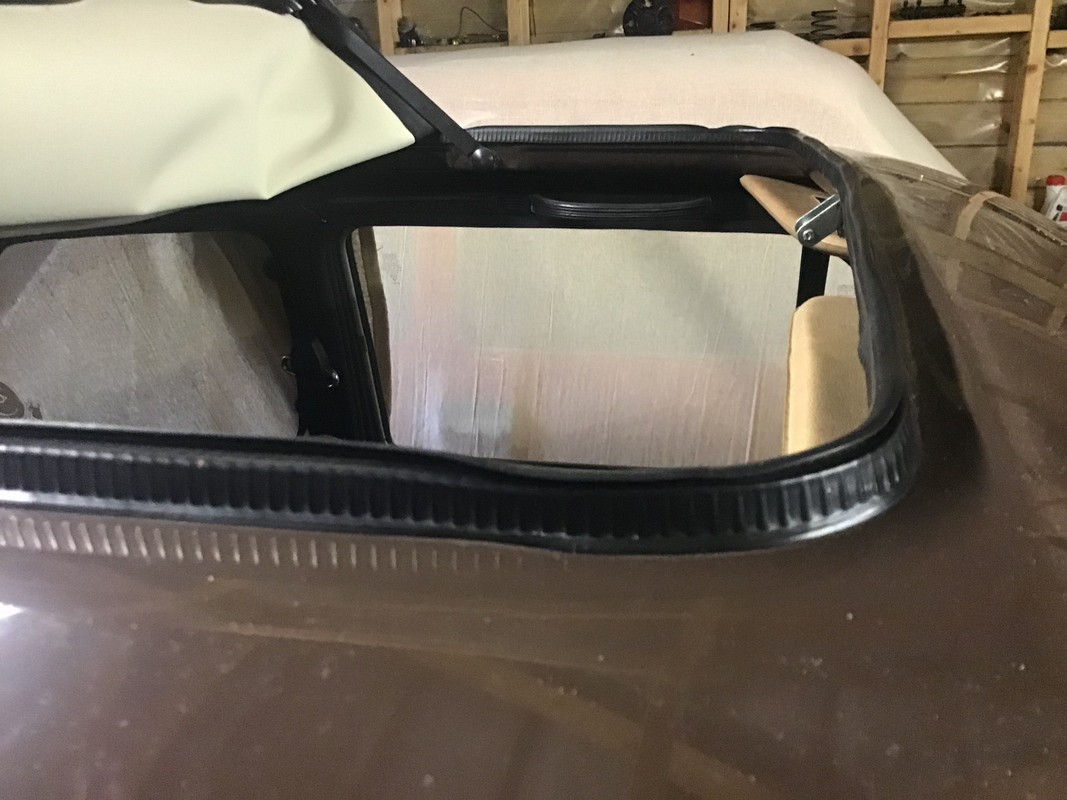 8CAF6C6F-FA29-4AE8-8CD4-31560570AAE3