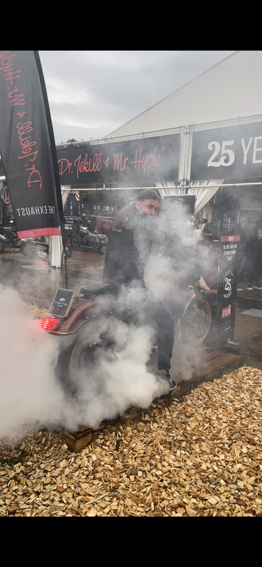 228BF838-1E02-49E7-AF1D-F3EF7A19AA4F