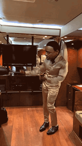 Y3Q6DA7(1).gif