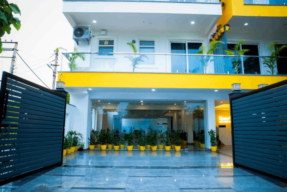 lime-tree-hotel-apartments-near-artemis-hospital-gurgaon