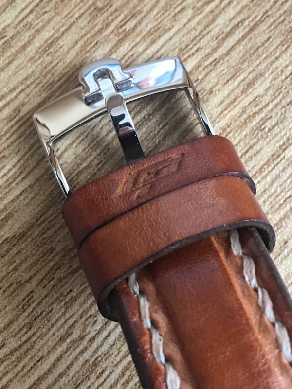 BB00F774-3102-43F1-9B74-FB1BF1C53CAD