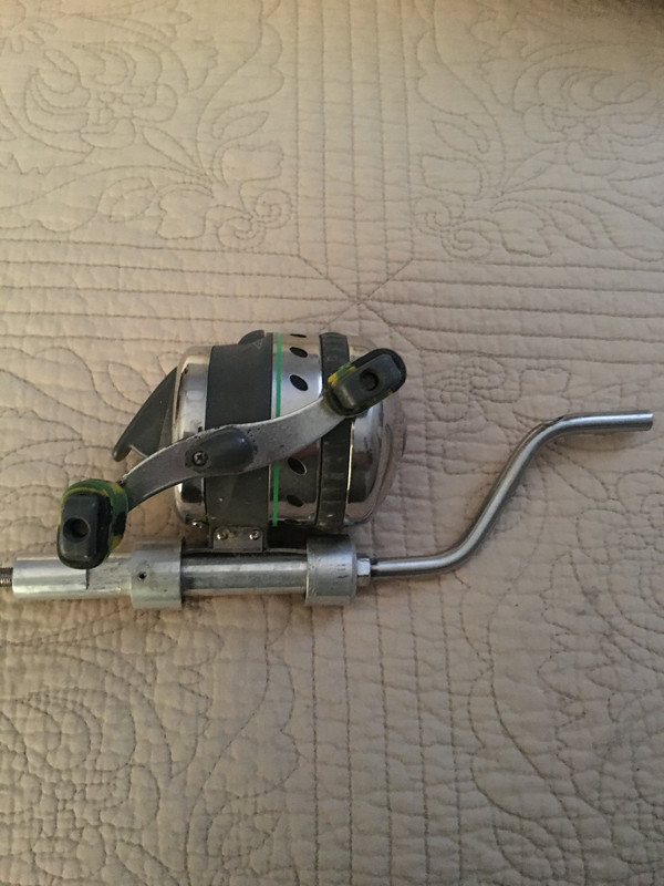 213FC94F-0853-4B05-8451-1B8EAA6B2AC8