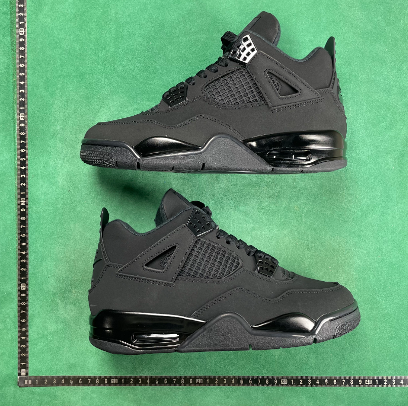 Air Jordan 4