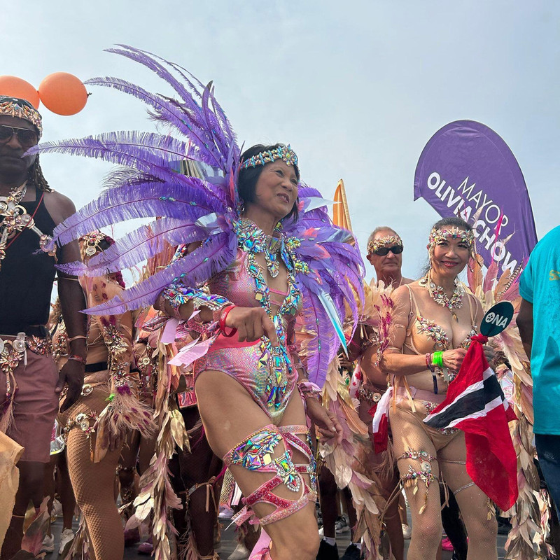 chow-caribana