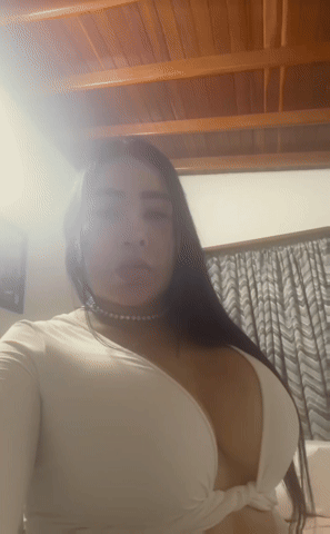 2483dc8e-050a-427d-85b0-d159fdb2e886.gif