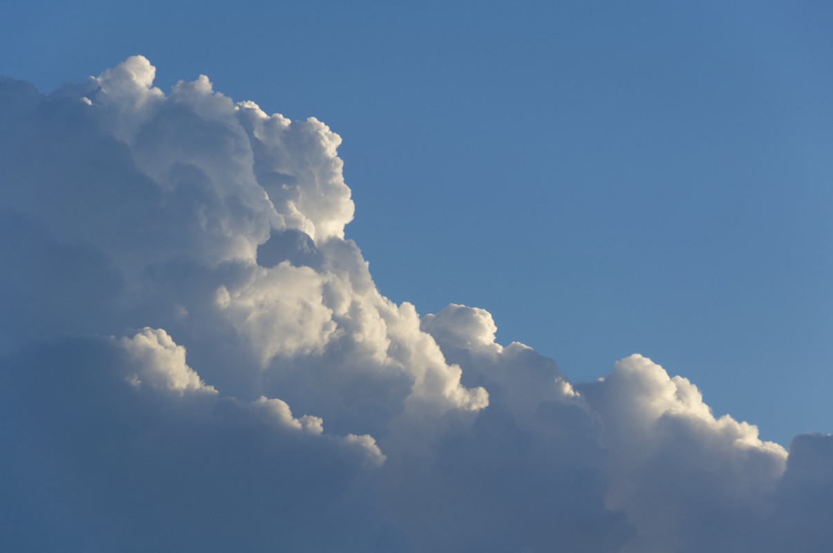 Nuages ciel bleu depuis original 1036