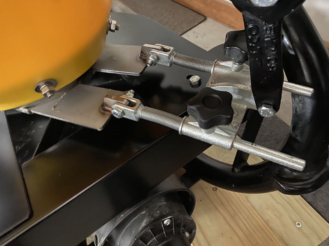 C7B7FF2D-0FC3-4630-9FB7-48C306862BAC