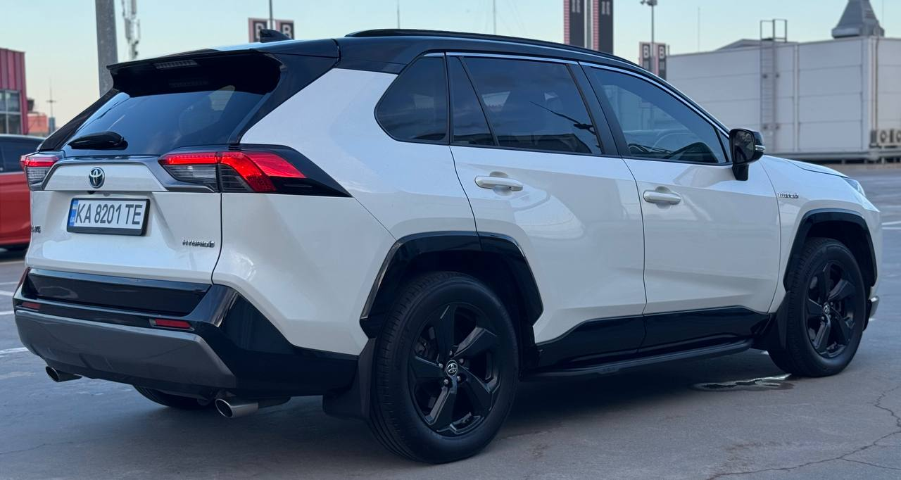 Toyota RAV4 Hybrid Style — фото 4
