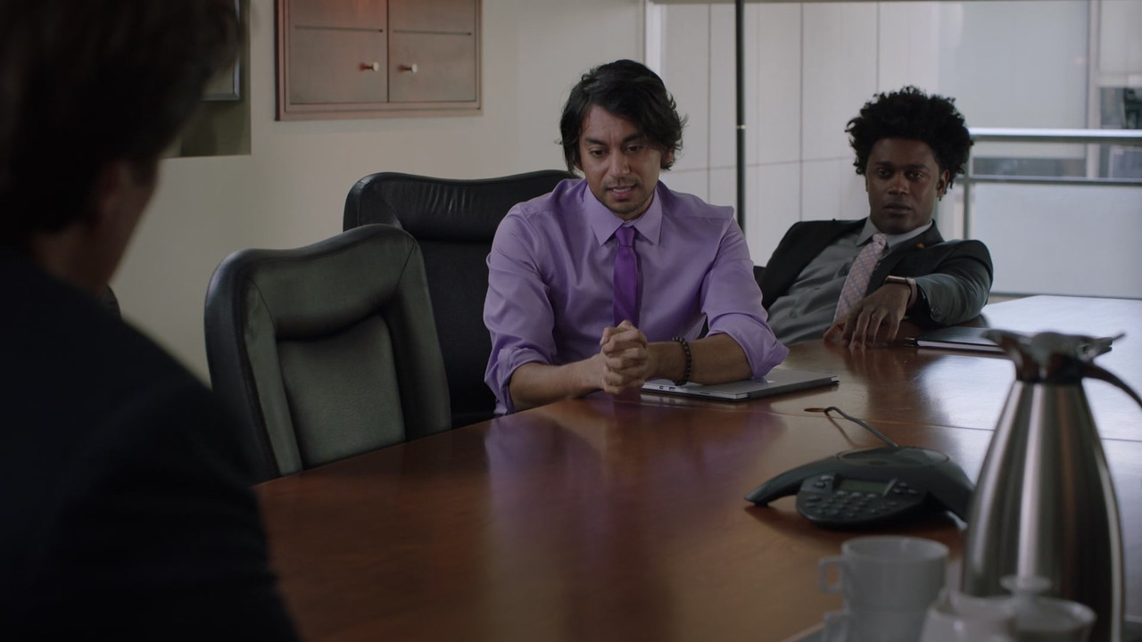 Con Man (2015) - S02E01 - What Goes Up (1080p WEB-DL x265 Panda)
