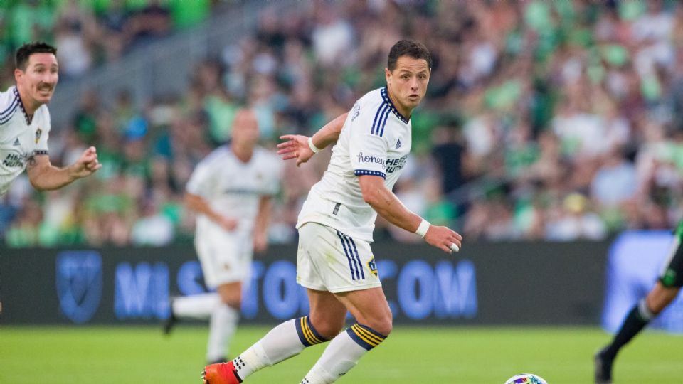 'Chicharito' Hernández jugará en España mientras espera el inicio de la MLS