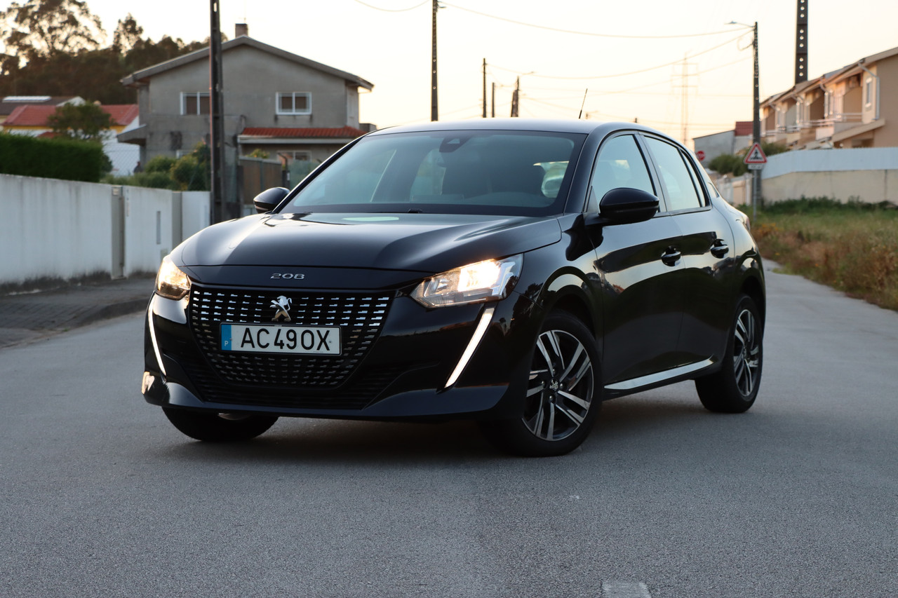 Peugeot 208 Allure 1.2 Puretech 130